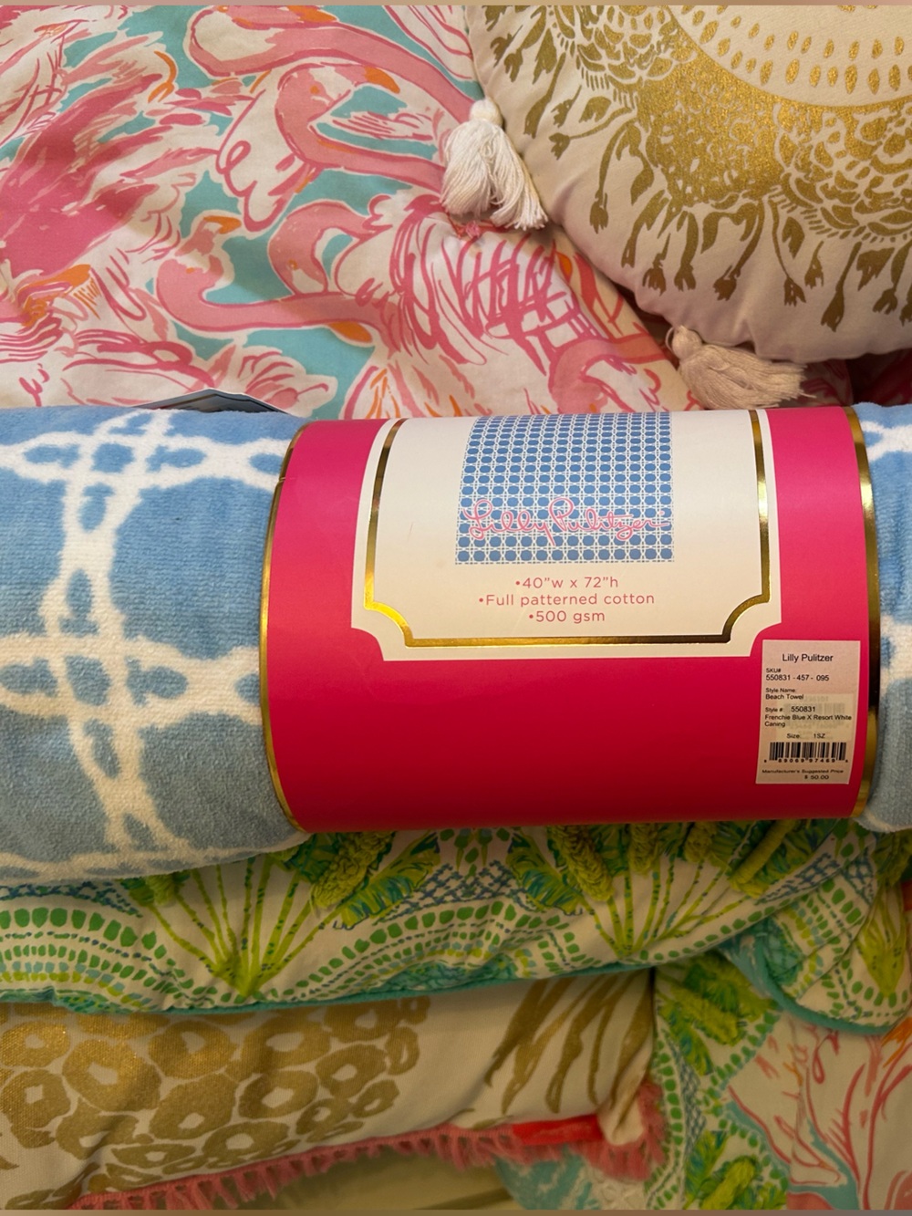 NWT Lilly Pulitzer Beach towel, 40 X 72, Frenchie Blue X Resort white Caning - Picture 11 of 11